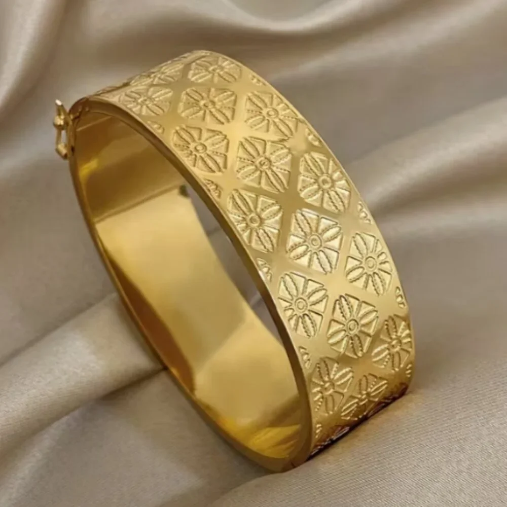 Elegant Chunky Punk Golden Stainless Steel Bangle Geometric Wide Cuff